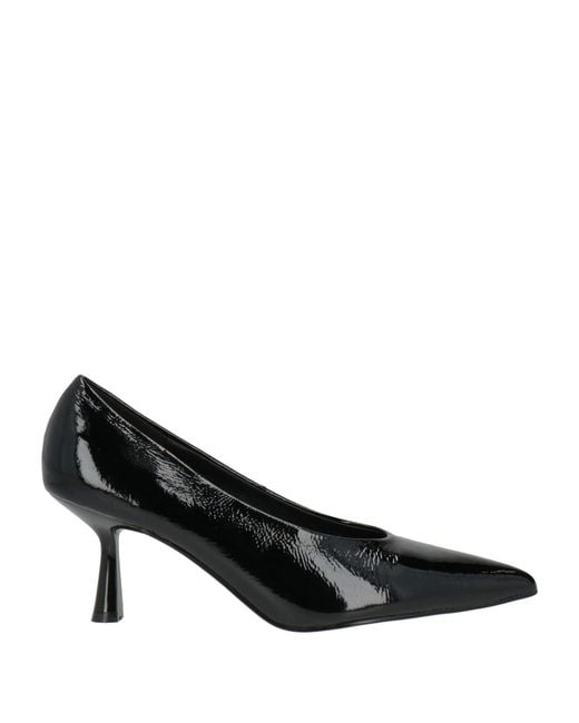Bibi Lou Black Pumps