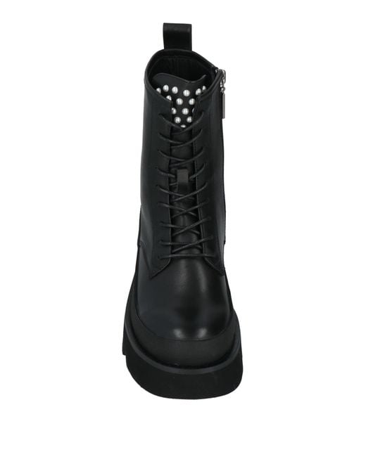 Emanuélle Vee Black Ankle Boots Leather