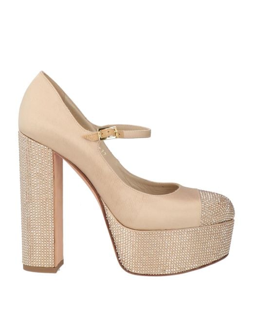 Gina Natural Pumps