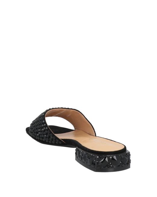 Alma En Pena. Black Sandals