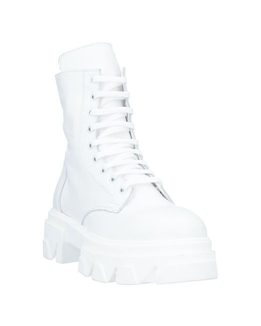 Tsd12 White Ankle Boots Calfskin