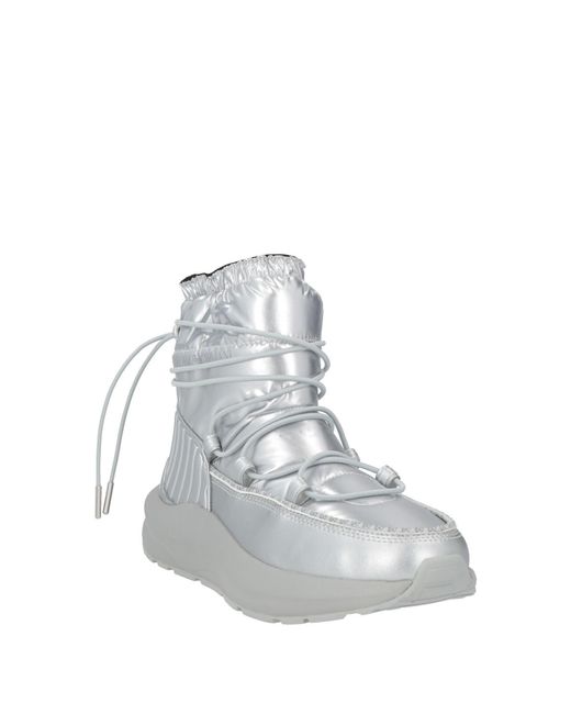 EA7 Gray Stiefelette