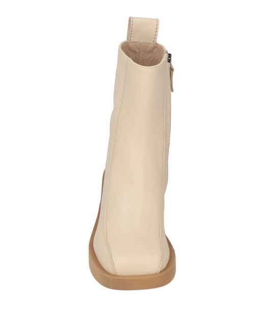 Alysi Natural Ankle Boots Leather