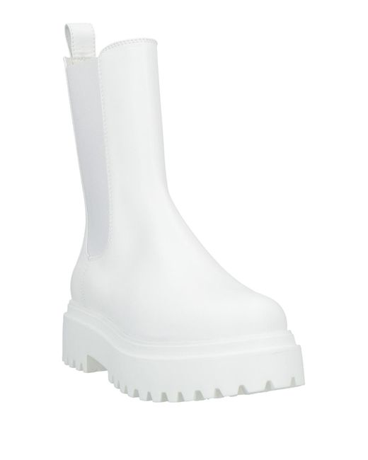 Le Silla White Ankle Boots