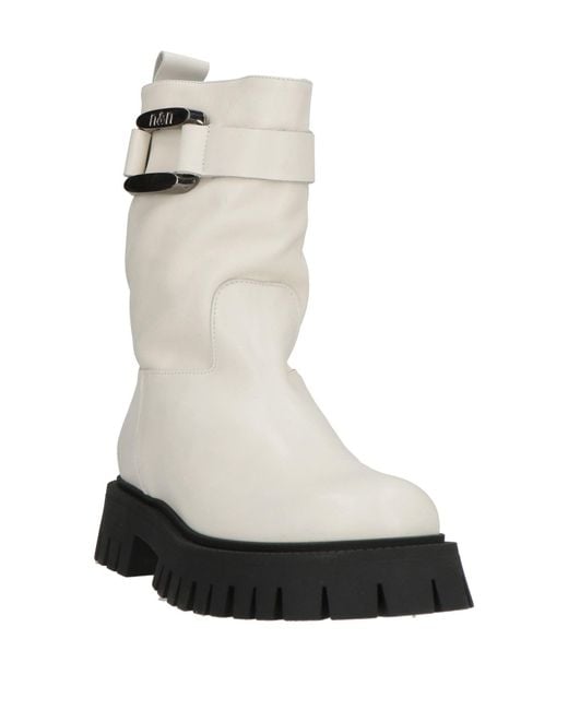 Nila & Nila White Ankle Boots Calfskin