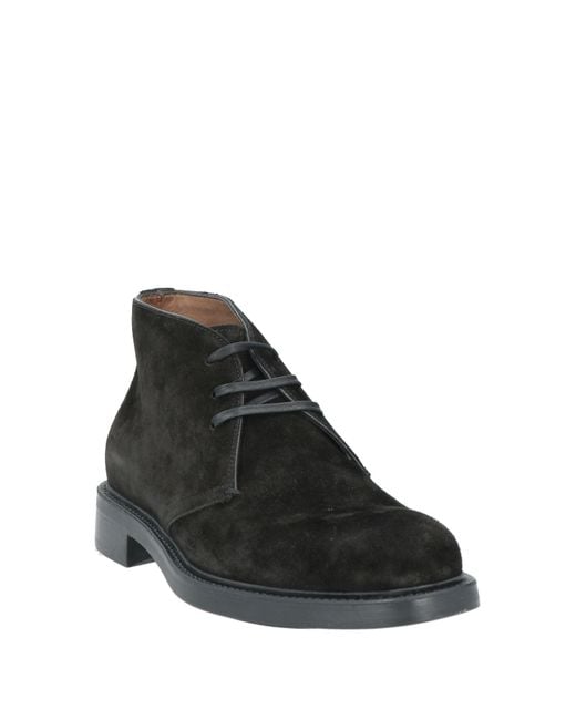 Triver Flight Black Ankle Boots for men