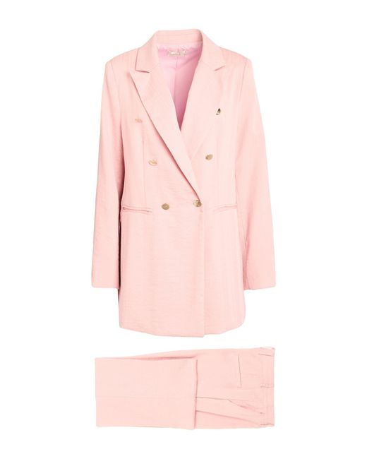 Toy G. Pink Suit