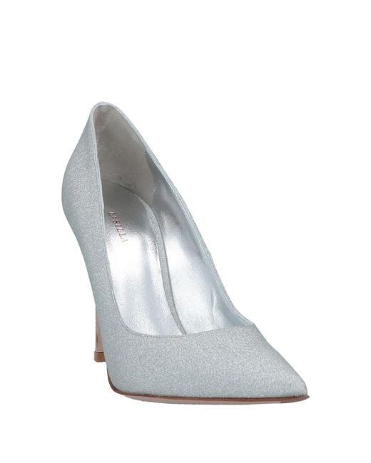 Le Silla White Pumps
