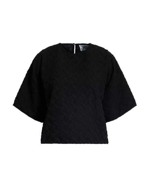Top Alpha Studio de color Black