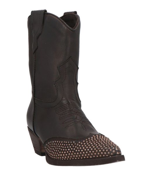 Zoe Black Dark Ankle Boots Leather