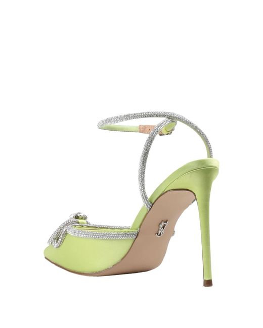 Steve Madden Metallic Pumps