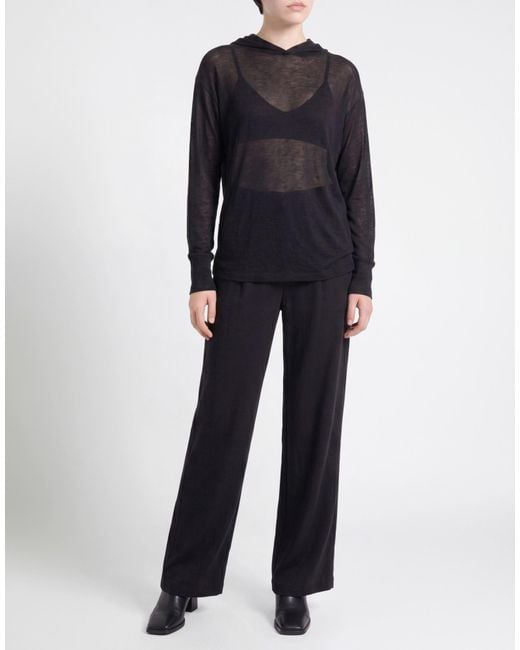 Caractere Black Pullover
