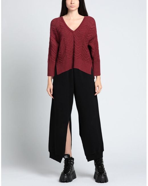 Momoní Red Pullover