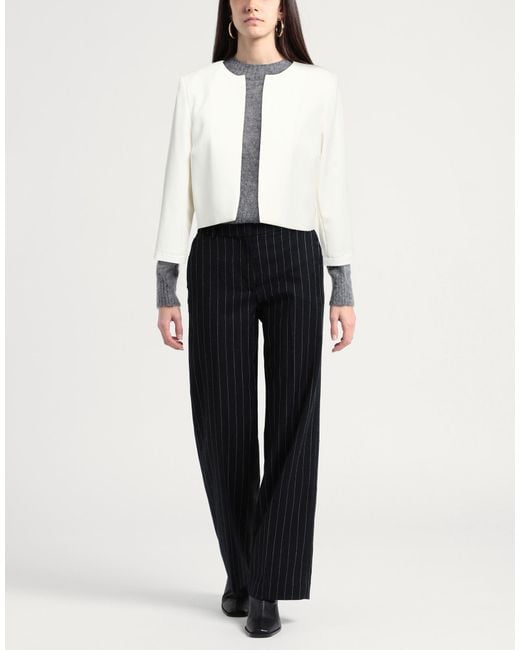 LANACAPRINA White Jackets