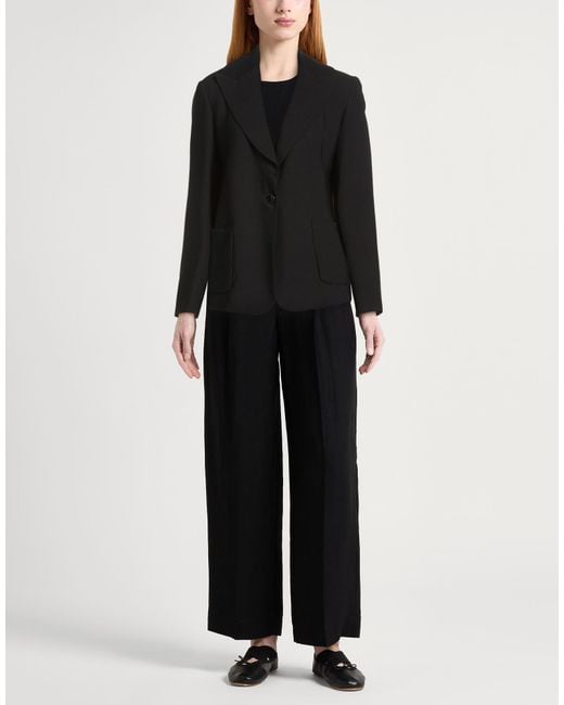 Momoní Black Blazer