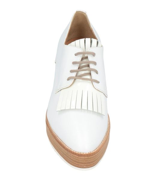 Janet & Janet White Lace-Up Shoes Leather