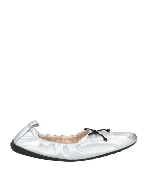 Tod's White Ballet Flats