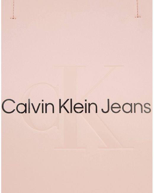 Sac porté épaule Calvin Klein en coloris Pink