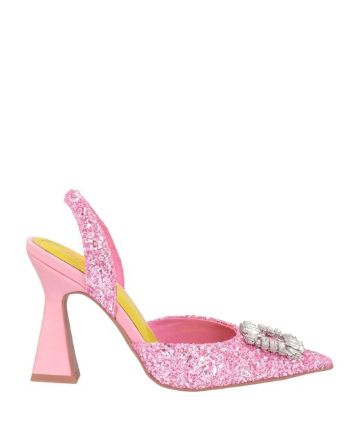 THE GOAL DIGGER Pink Pumps