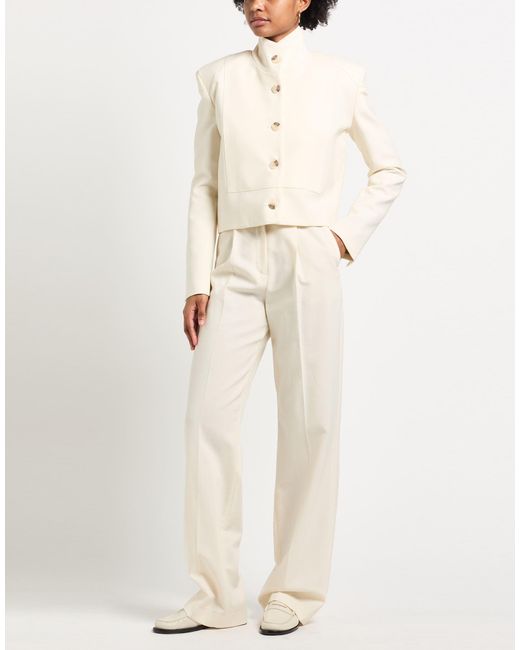 Conjunto Batakovic de color Natural