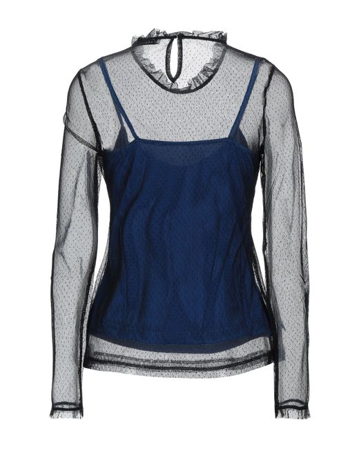 Caractere Blue Blouse