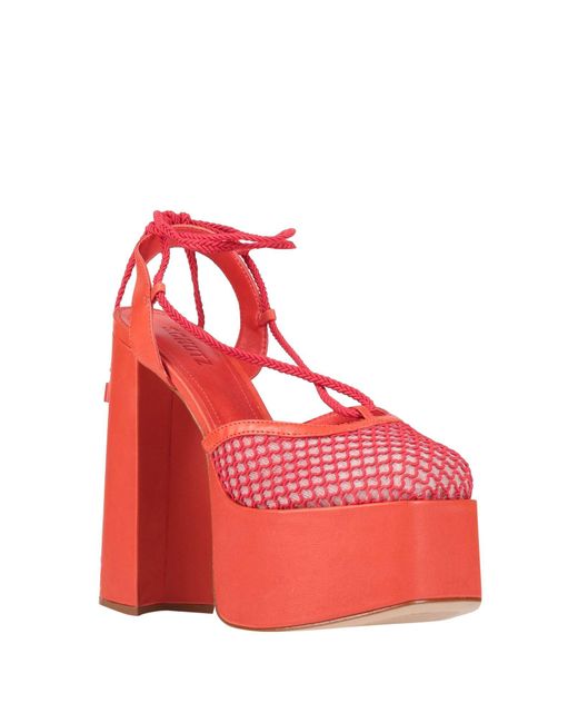Decolletes di SCHUTZ SHOES in Red