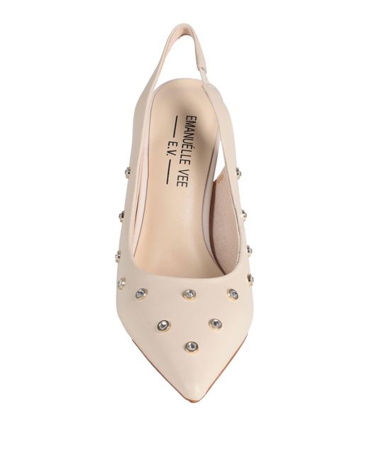 Emanuélle Vee Natural Pumps