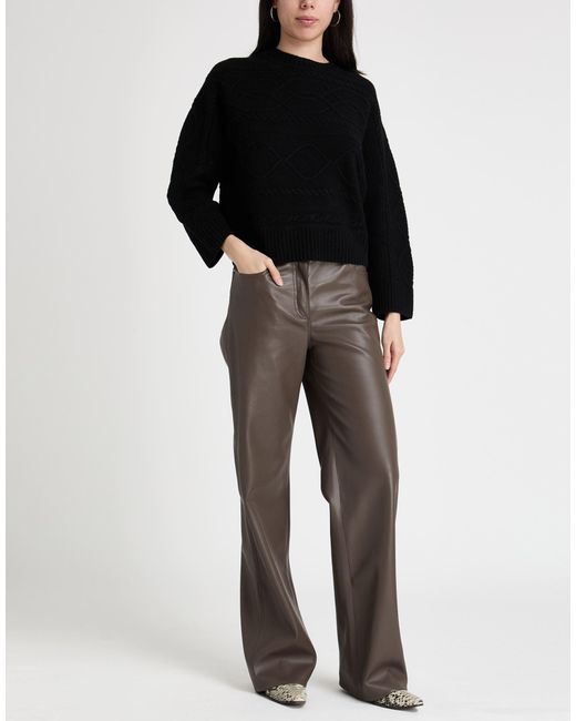 Pullover High de color Black