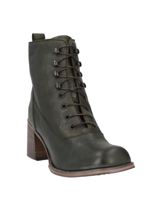 Moma Brown Ankle Boots