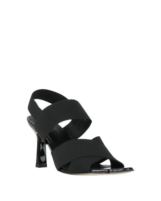 Zinda Black Sandals