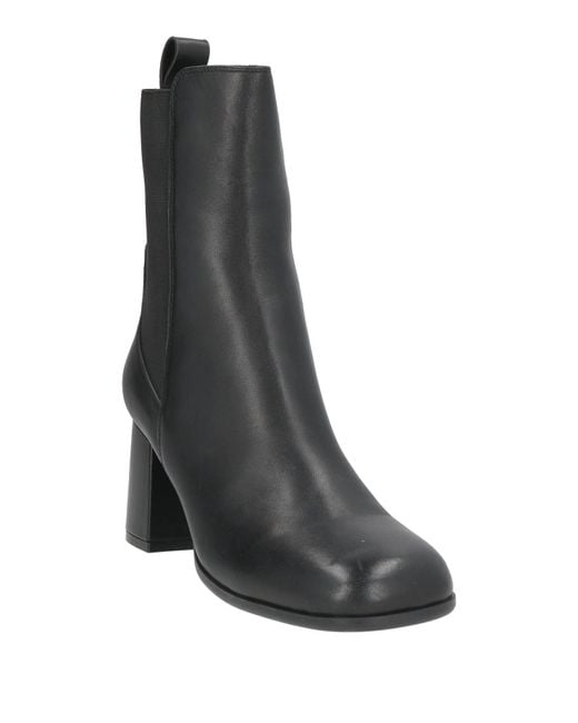Tosca Blu Black Stiefelette