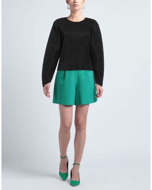 Oval Square Black Top