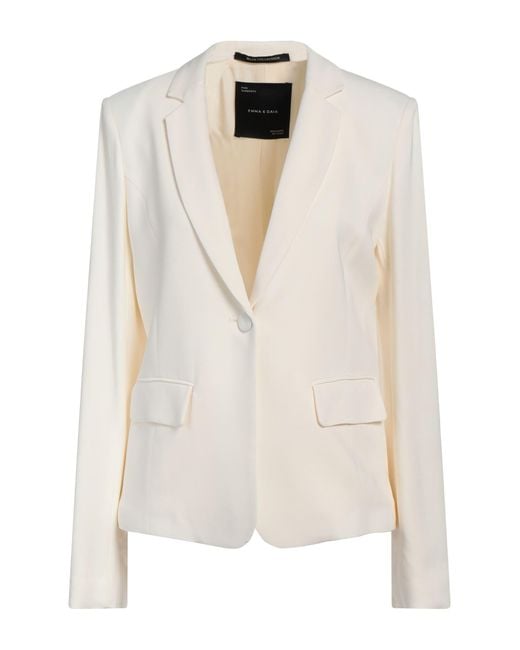 EMMA & GAIA White Blazer