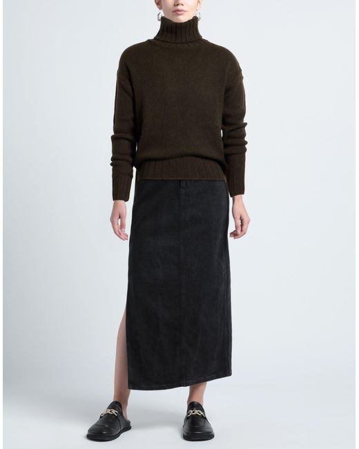 Aragona Black Turtleneck