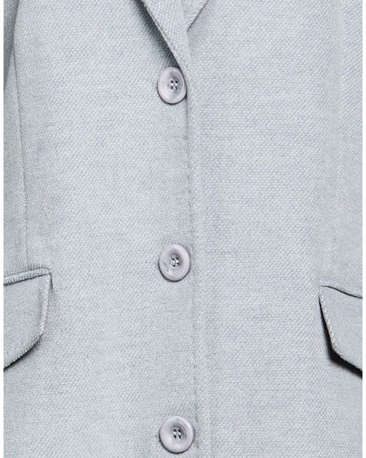Siste's Blue Coat