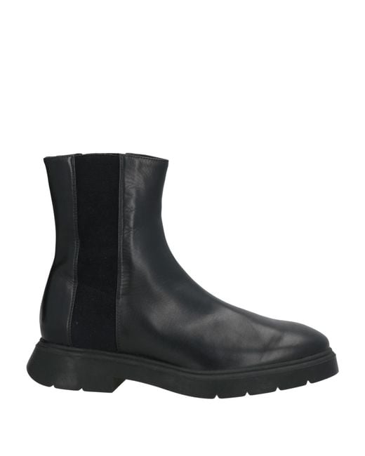 Bottines Stuart Weitzman en coloris Black