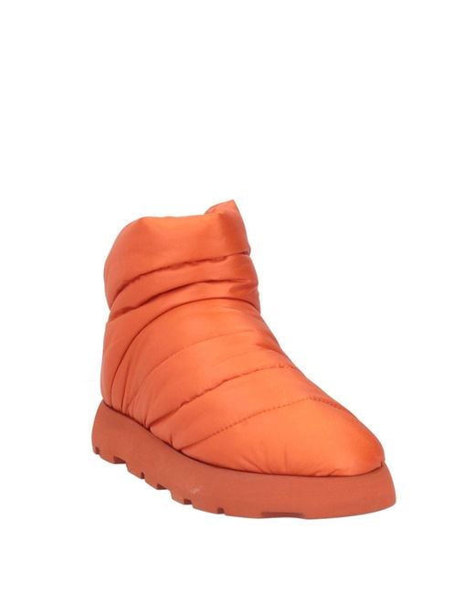 PIUMESTUDIO Orange Stiefelette