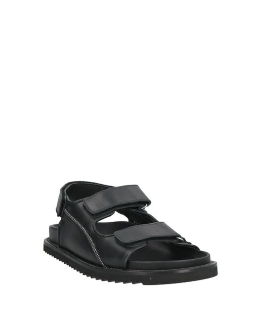 Doucal's Black Sandals