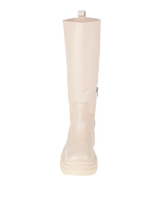 Ash White Boot