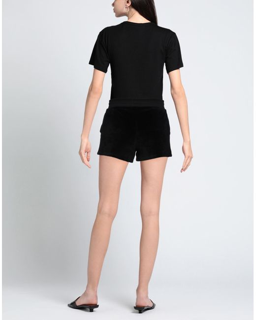 Moschino Black Shorts & Bermudashorts