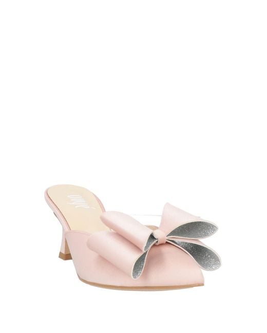 Ovyè Pink Mules & Clogs