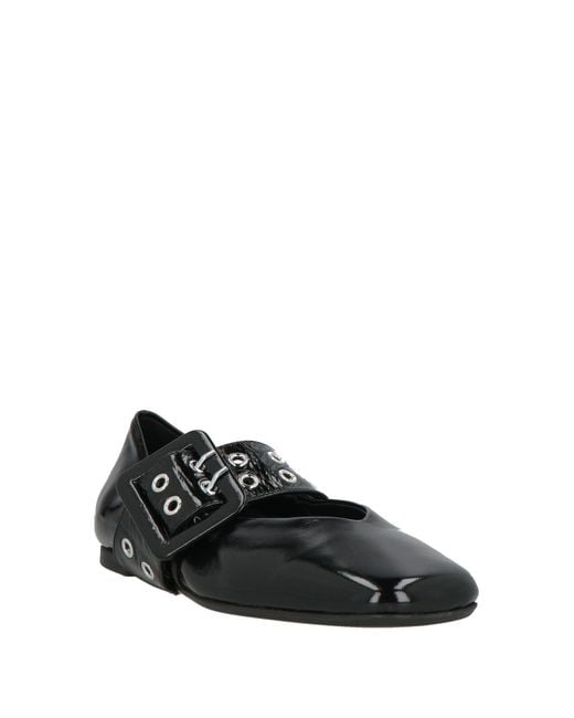 Halmanera Black Ballerina