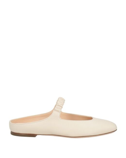 Agl Attilio Giusti Leombruni White Mules & Clogs
