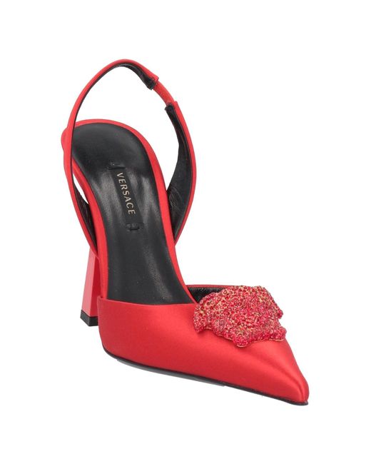 Zapatos de salón Versace de color Red