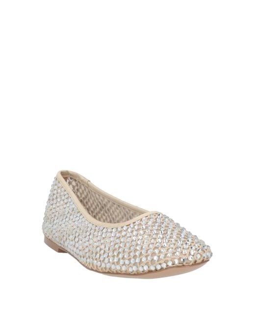 Steve Madden White Ballet Flats