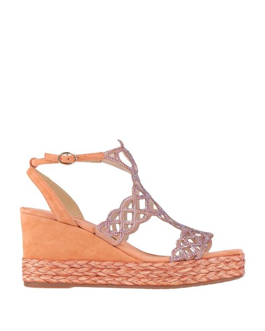 Alma En Pena. Pink Sandals