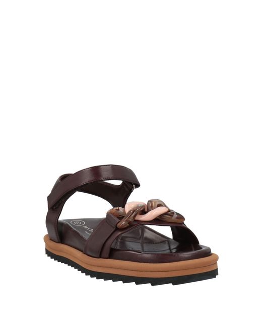 Pas De Rouge Brown Sandals