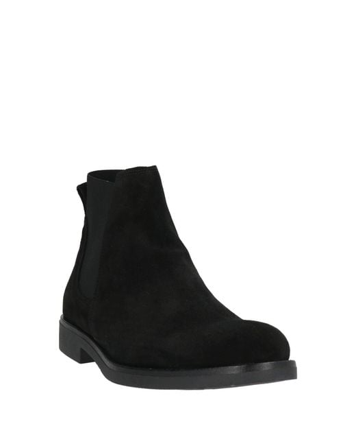 Calpierre Black Ankle Boots for men