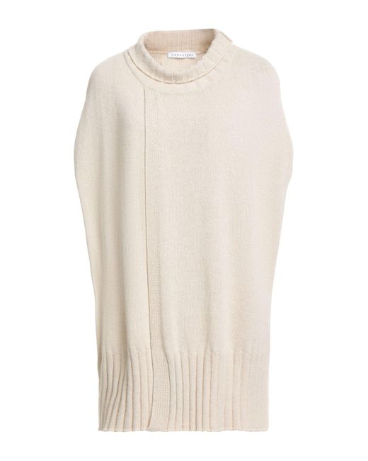 Caractere White Turtleneck
