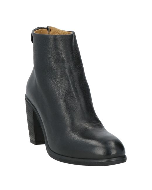 Zoe Black Ankle Boots